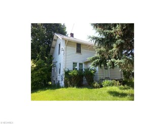 125 Clearview Ave, New Cumberland, WV 26047