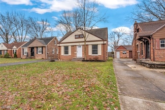 25800 Forestview Ave, Euclid, OH 44132