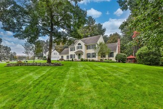 5 Winn Rd, Nashua, NH 03062