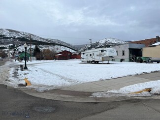 521 E Park Ave, Anaconda, MT 59711