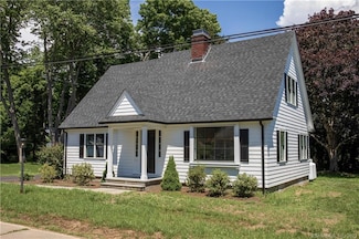 37 Bassett Ln, Madison, CT 06443