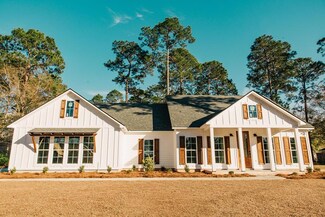 1706 Iris St, Adel, GA 31620
