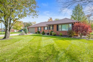 9011 Surrey Dr, Pendleton, IN 46064