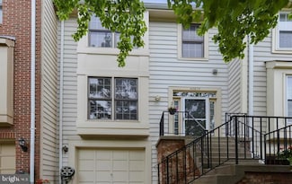 46879 Trumpet Cir, Sterling, VA 20164