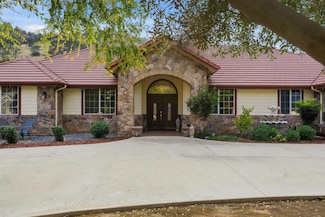 16777 Coyote Dr, Springville, CA 93265