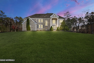 2 Woods Edge Dr, Jackson, NJ 08527