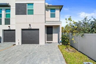 4062 Hot Springs Ave, Palm Springs, FL 33461
