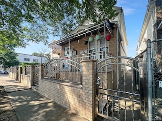 10966 153rd St, Jamaica, NY 11433