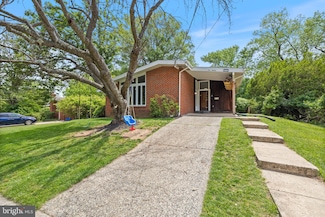 916 Hyde Rd, Silver Spring, MD 20902