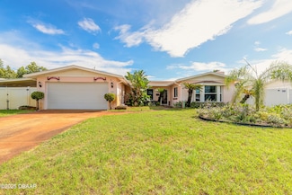 3040 Princeton Ave, Daytona Beach, FL 32118