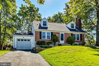 709 Campbell Way, Herndon, VA 20170