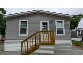 138 Lynn Ln Unit 56, Mankato, MN 56001