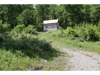 13 Fox Rd, West Burke, VT 05871