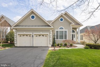 5089 Curran Creek Dr, Haymarket, VA 20169