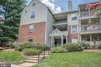 3906 Penderview Dr Unit 701, Fairfax, VA 22033