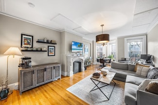 1 Saint Charles St Unit 3, Boston, MA 02116