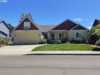 323 NW Pacific Hills Dr, Willamina, OR 97396
