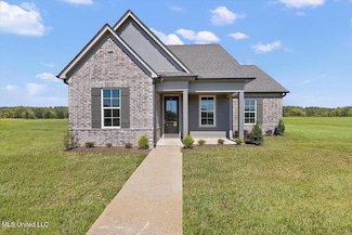 660 Bolivar Dr, Hernando, MS 38651