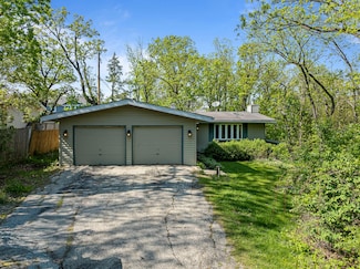 24112 62nd St, Salem, WI 53168