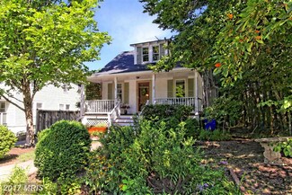 4701 7th St S, Arlington, VA 22204