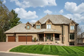 13814 Grothe Cir, Saint Paul, MN 55124