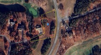 204 Peach Tree Ct, Huddleston, VA 24104