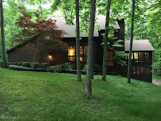170 Shagbark Ln, Zanesville, OH 43701