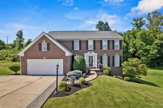 204 Blossom Ct, New Kensington, PA 15068