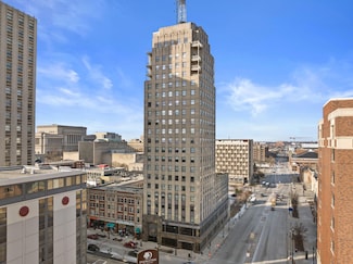 606 W Wisconsin Ave Unit 405, Milwaukee, WI 53203