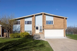 22 Brentwood Dr, Buffalo, NY 14227