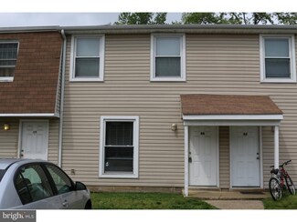 44 Beau Rivage Dr, Glassboro, NJ 08028