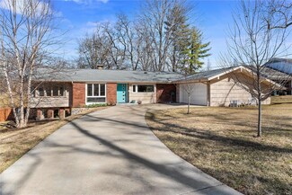 37 Glenhaven Dr, Saint Louis, MO 63122