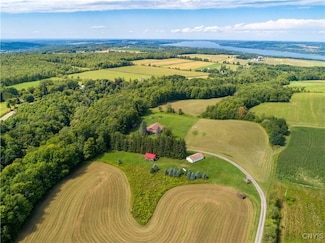 6023 N Glen Haven Rd, Moravia, NY 13118