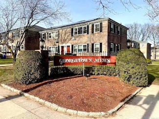 67-11 152nd St Unit 215B, Flushing, NY 11367