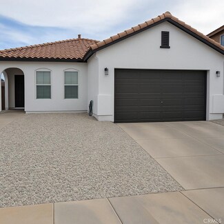 9422 Dragon Tree Dr, Hesperia, CA 92344
