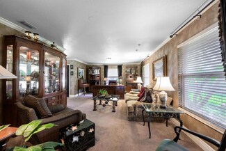 7 Bannock Rd, Palm Beach Gardens, FL 33418