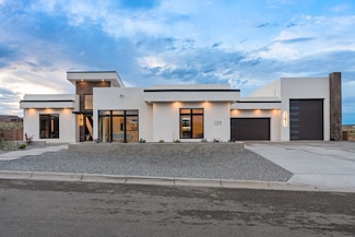 139 Silent Spring Dr NE, Rio Rancho, NM 87124