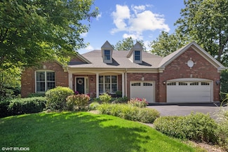 2100 Stoddard Ave, Wheaton, IL 60187