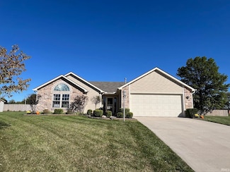 4478 S Esox Dr, Laotto, IN 46763