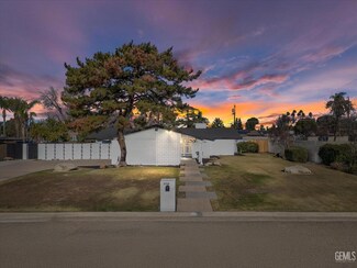 5724 Pembroke Ave, Bakersfield, CA 93308