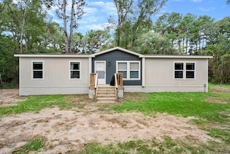 5356 Pine Valley Dr, Navasota, TX 77868