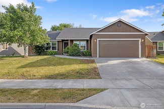 5905 W 4th Place, Kennewick, WA 99336