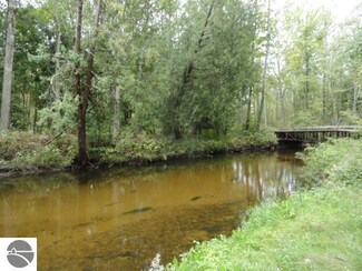 5905 Gross Dr Unit 1, Weidman, MI 48893