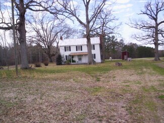 14071 Western Mill Rd, Lawrenceville, VA 23868