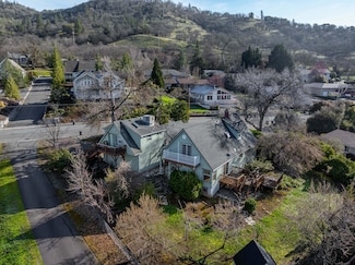 1699 NE Foothill Blvd, Grants Pass, OR 97526