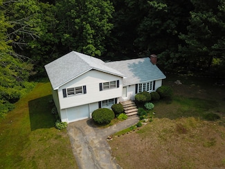 10 Meeting House Rd, Winsted, CT 06063