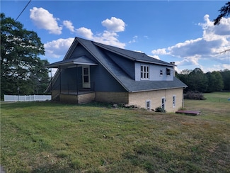 1480 Pollock Rd, Rossiter, PA 15772