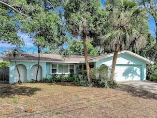 3749 McKay Creek Dr, Largo, FL 33770
