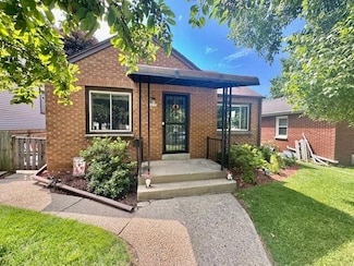 3653 S Herman St, Milwaukee, WI 53207