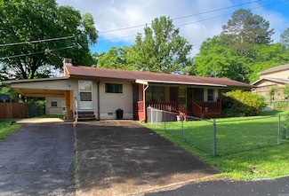 113 E Simpson St, Mount Ida, AR 71957